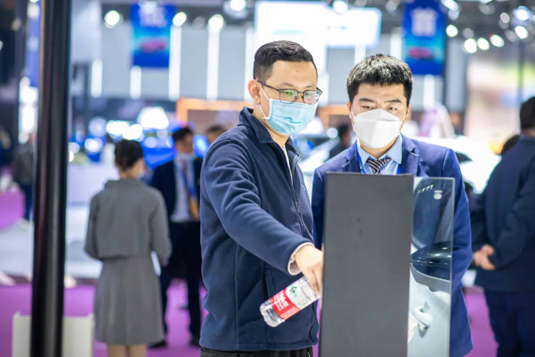 九游体育官网入口-包含赛地聚焦：德甲窗口期热度飙升，浙江队内部沟通，目标明确，赛程密集仍需轮换的词条