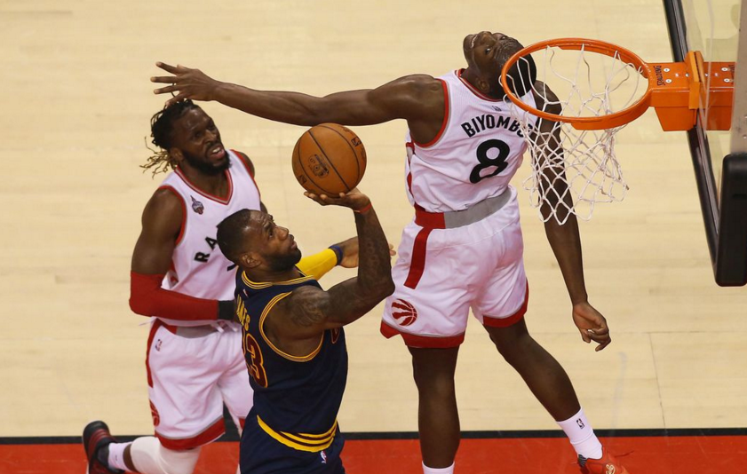 九游体育中国官网-赛地聚焦——意大利杯赛后热度飙升;上海申花迎来里程碑;悬念犹存;年轻球员得到机会的简单介绍